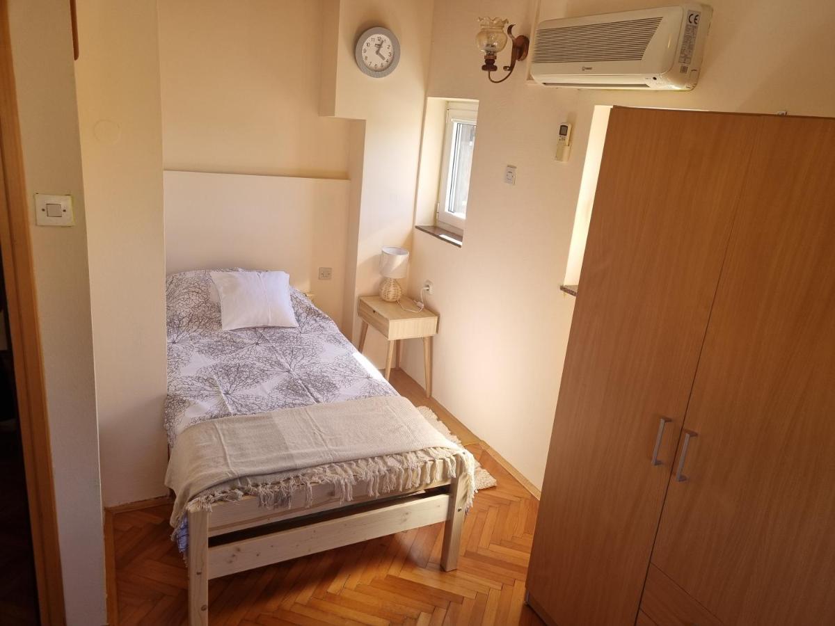 רוביני Greenview Apartment With Parking מראה חיצוני תמונה