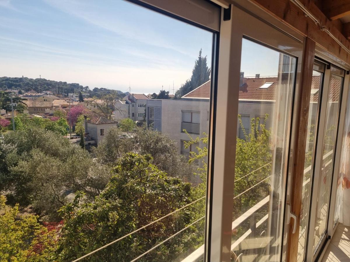 רוביני Greenview Apartment With Parking מראה חיצוני תמונה